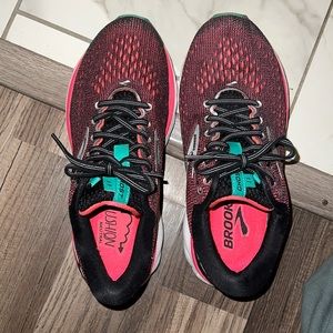 Brooks athletic shoes